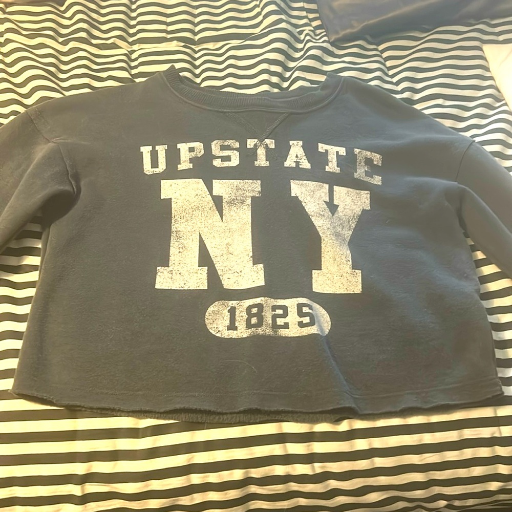 New York retro crop top with sleeves